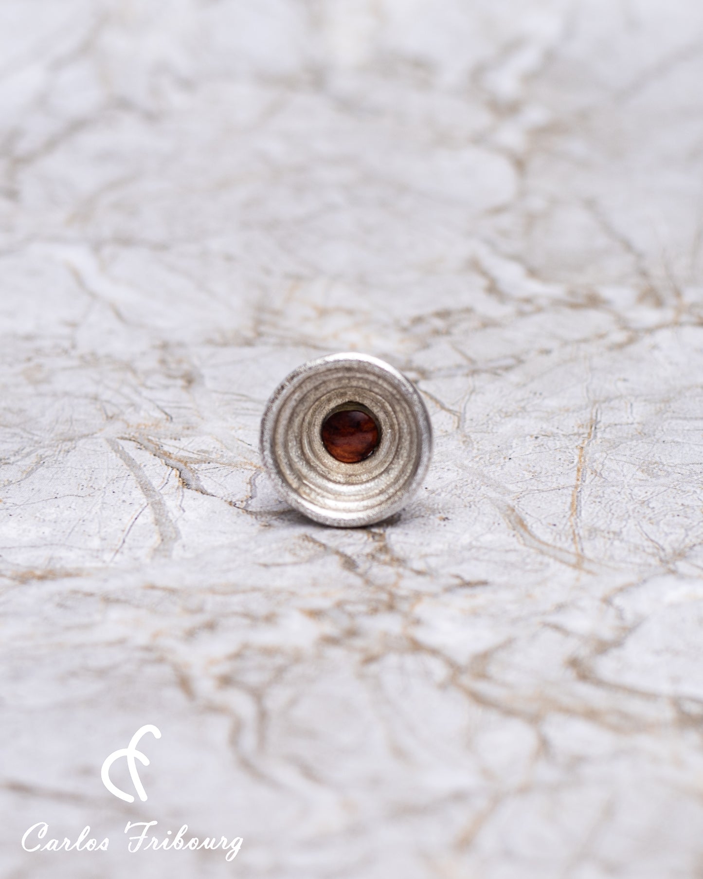 Anillo "Vidrio de lava"